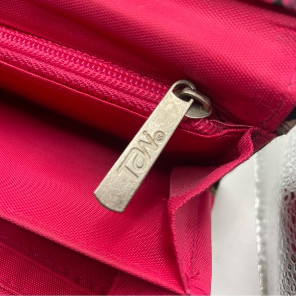 Ay Guey wallet. Silky feel colorful jaguar design. - Picture 4 of 6